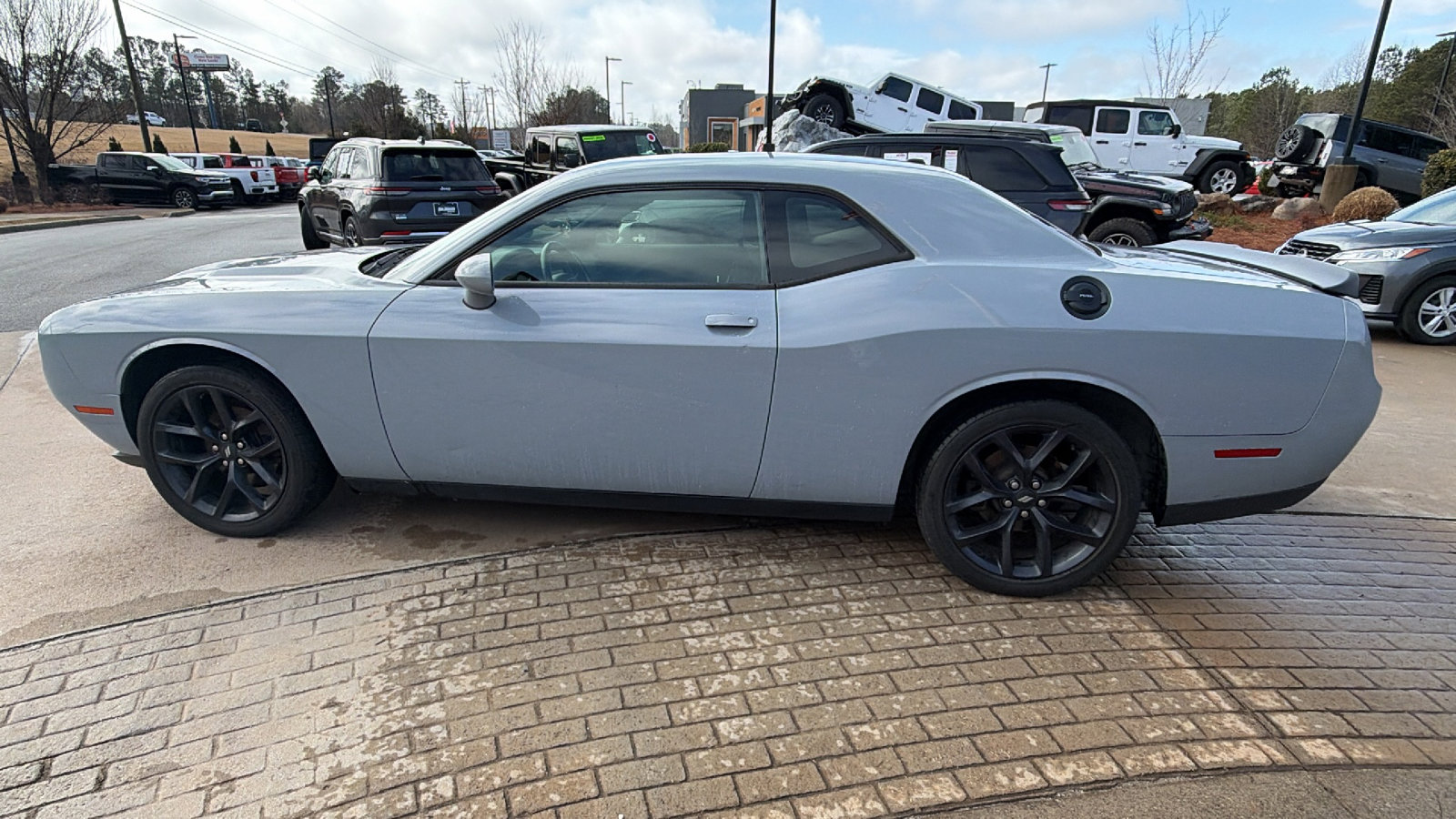 Used 2020 Dodge Challenger SXT w/ Blacktop Package image 11