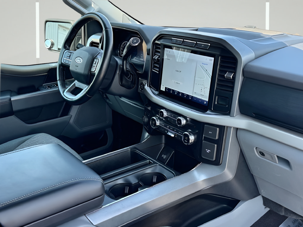 Used 2021 Ford F150 XLT w/ Equipment Group 302A High AWD/4WD image 10