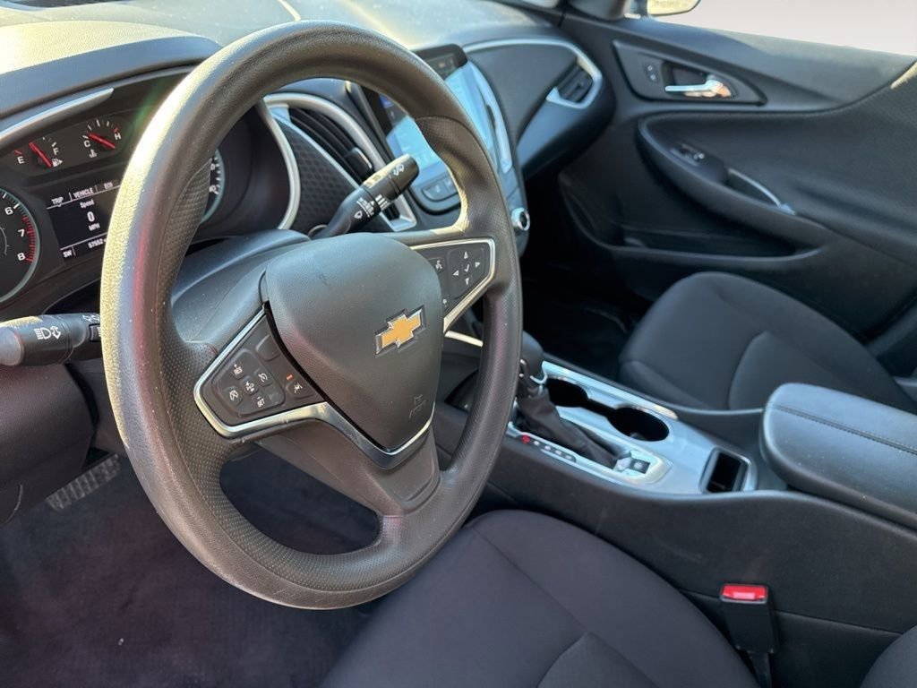 Used 2024 Chevrolet Malibu LT image 12