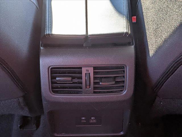 Used 2023 Nissan Rogue SV image 15