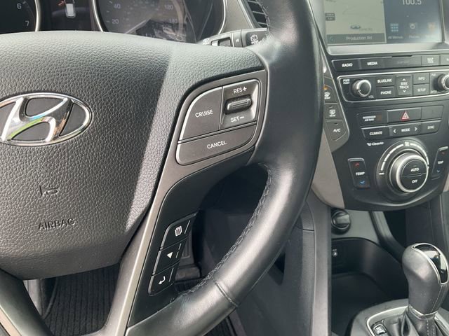 Used 2017 Hyundai Santa Fe SE image 20