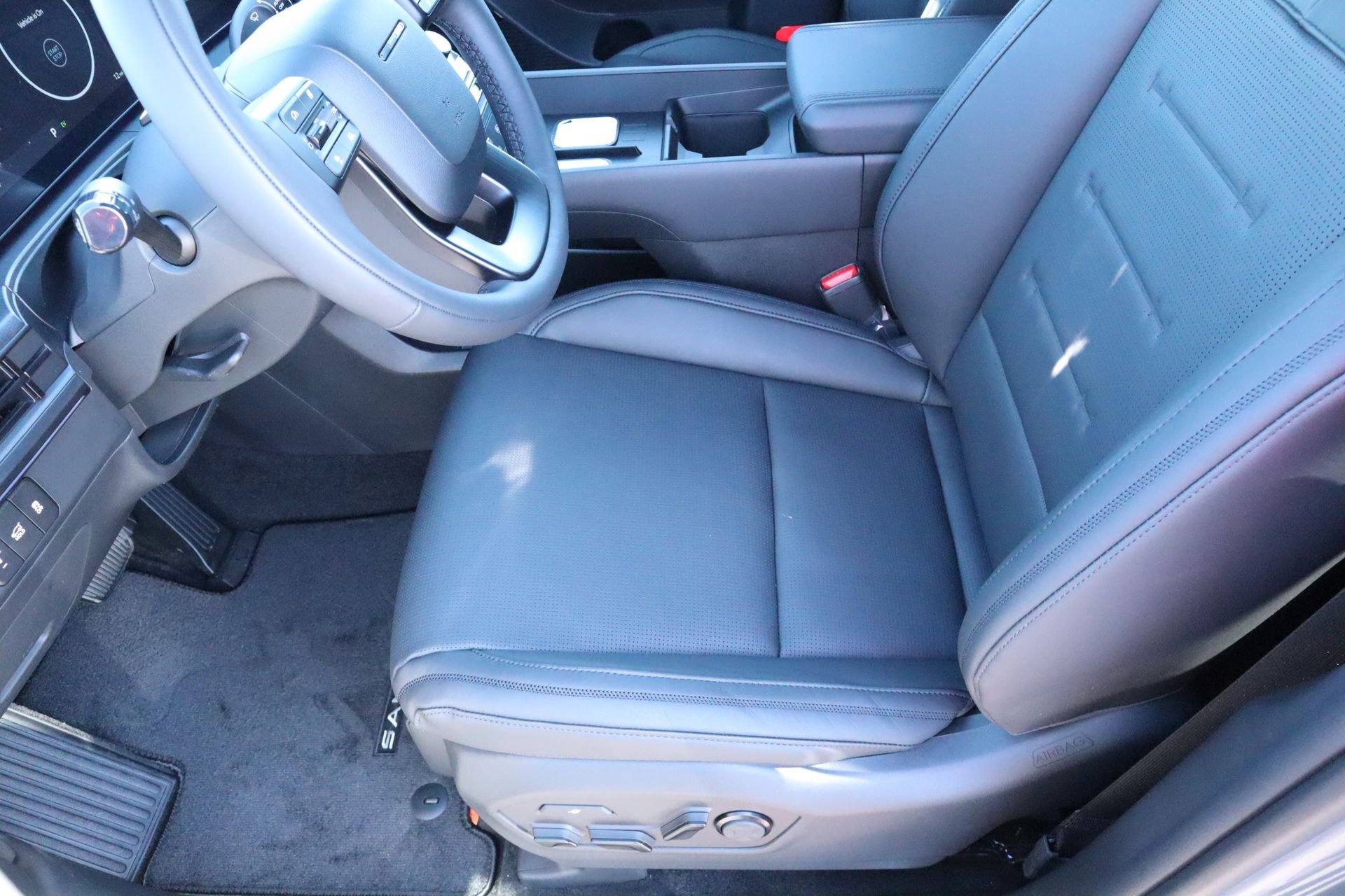 New 2026 Hyundai Santa Fe Calligraphy image 17