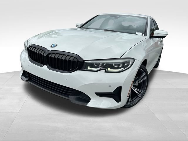 Used 2021 BMW 330i Sedan w/ Convenience Package RWD image 9