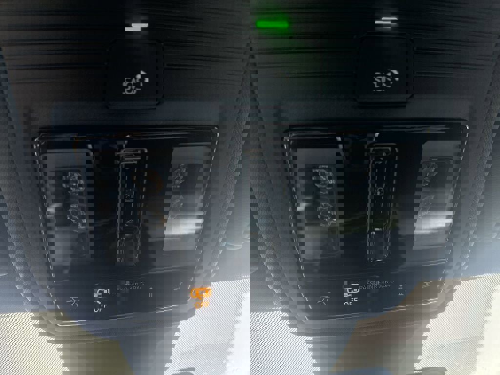 New 2025 Volkswagen ID.4 Pro S Plus image 11