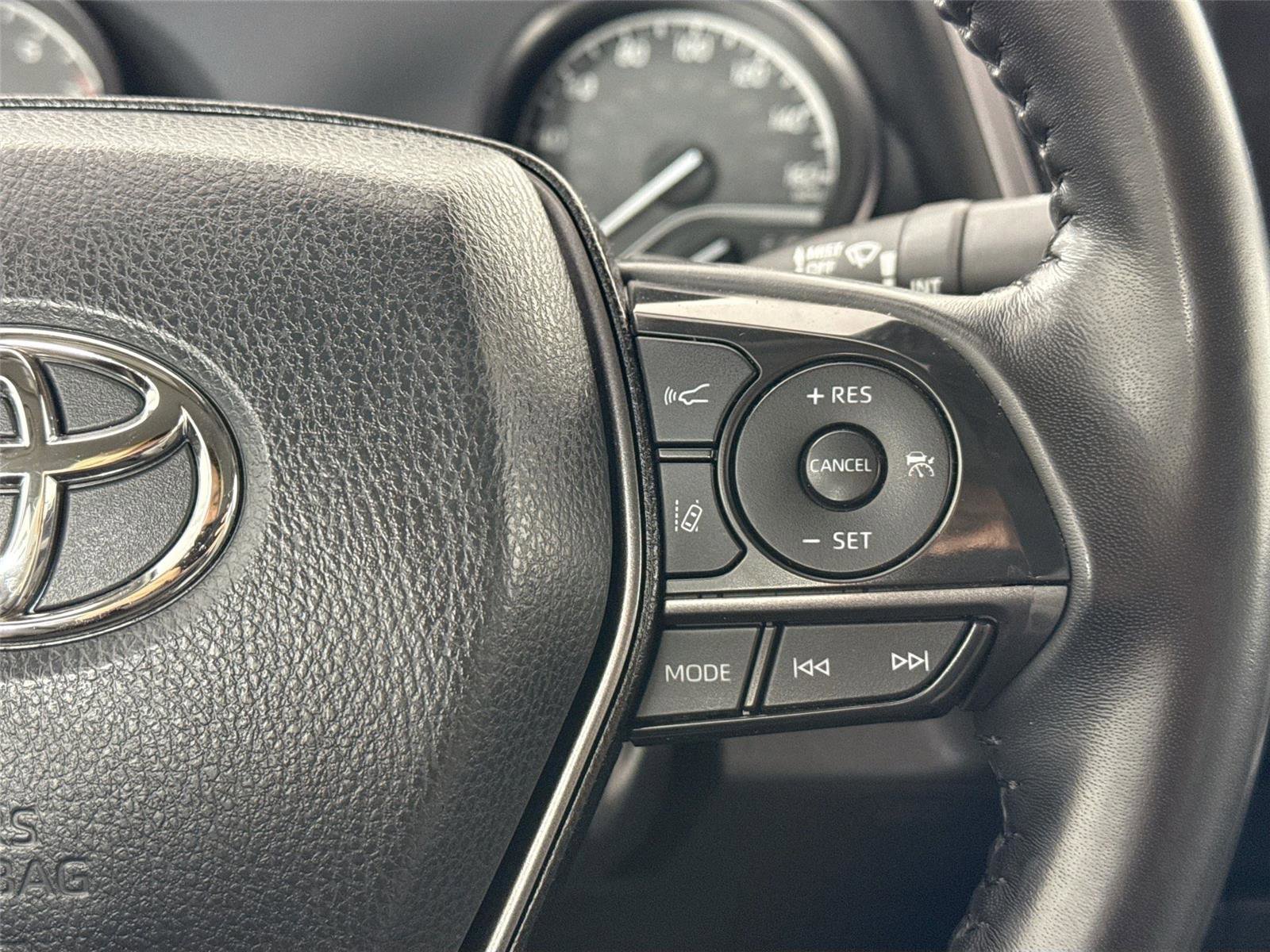 Certified 2023 Toyota Camry SE AWD/4WD image 17