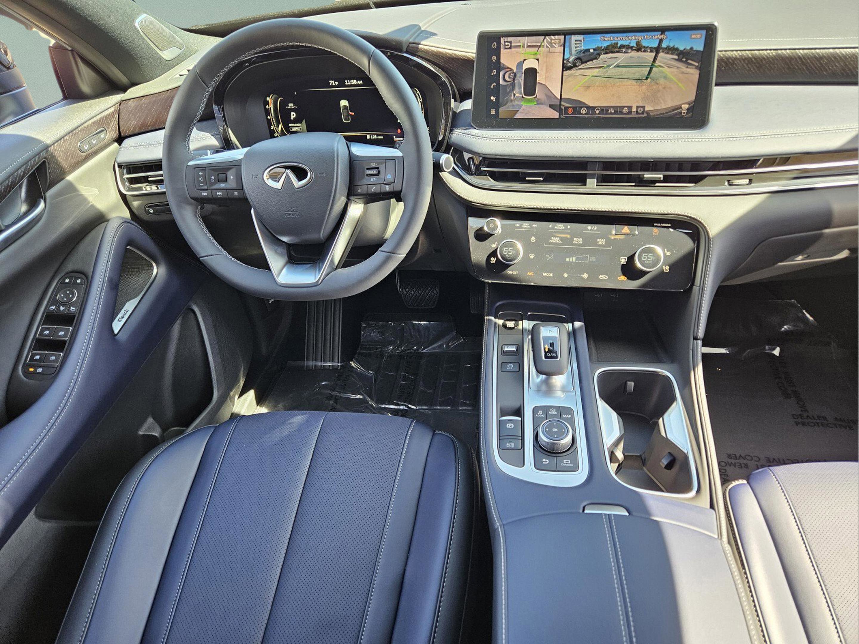 New 2026 INFINITI QX60 Luxe w/ Dark Cargo Package image 18