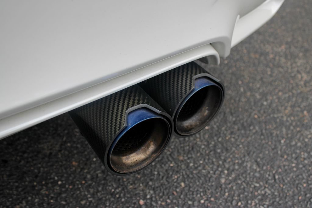 Used 2018 BMW M4 Coupe RWD image 10