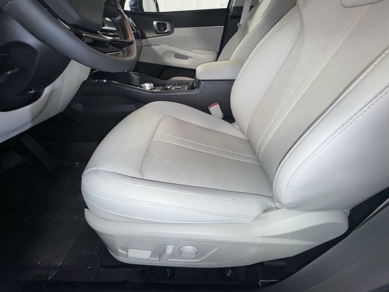 New 2026 Kia Sorento EX image 14