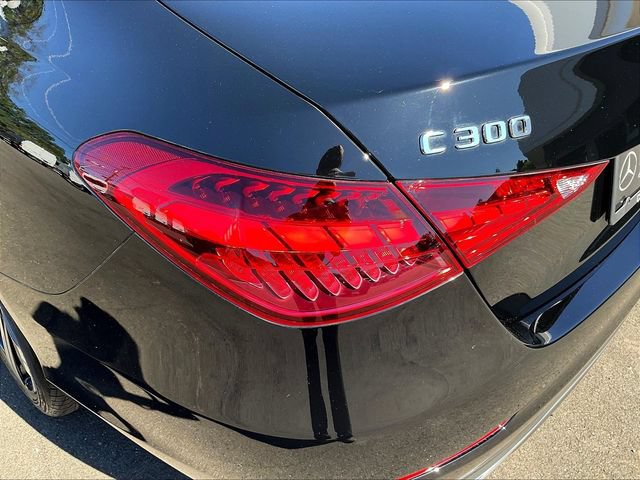 Used 2022 Mercedes-Benz C 300 4MATIC Sedan image 25