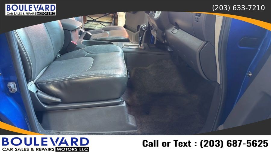 Used 2014 Nissan Xterra PRO-4X w/ Pro-4x Leather Package AWD/4WD image 37
