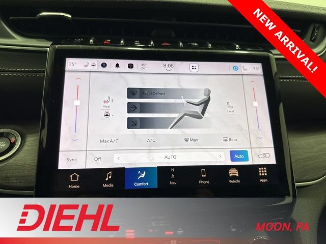 Used 2023 Jeep Grand Cherokee Limited w/ Black Appearance Package image 33