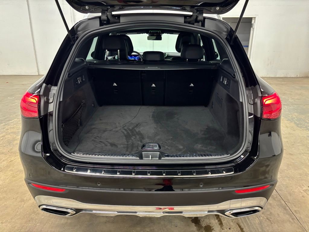 New 2026 Mercedes-Benz GLC 300 image 24