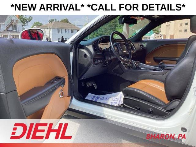 Used 2019 Dodge Challenger SXT w/ Plus Package AWD/4WD image 18