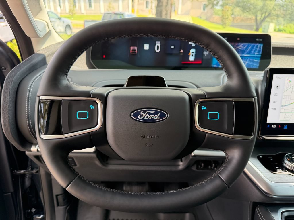 New 2026 Ford Expedition Platinum w/ Driver's Package AWD/4WD image 18