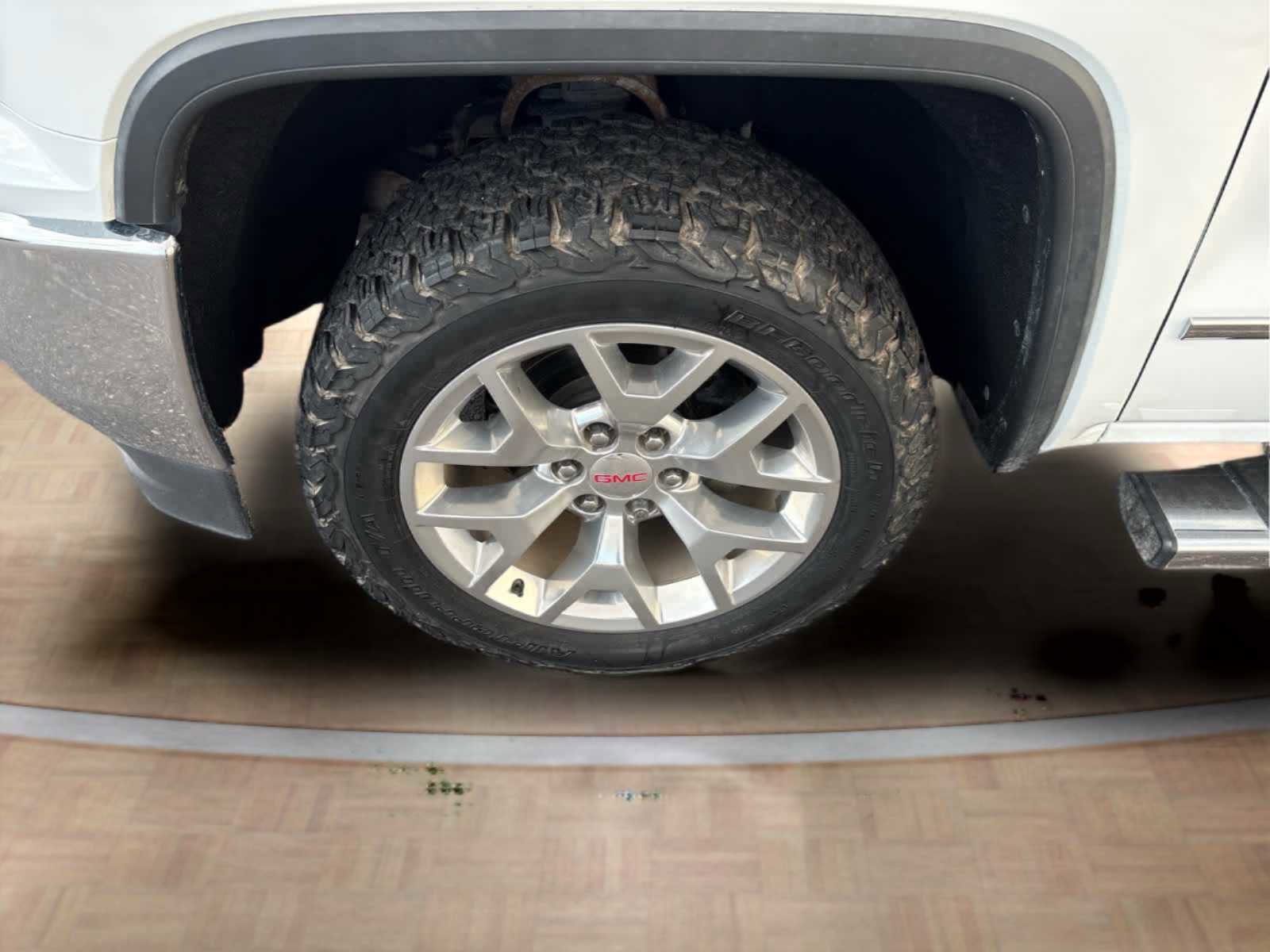 Used 2018 GMC Sierra 1500 SLT image 31