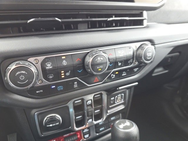 Used 2025 Jeep Wrangler Unlimited Rubicon 4xe w/ Safety Group image 28