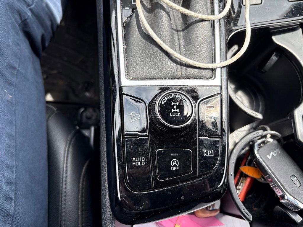 Used 2025 Kia Sportage X-Line AWD/4WD image 25