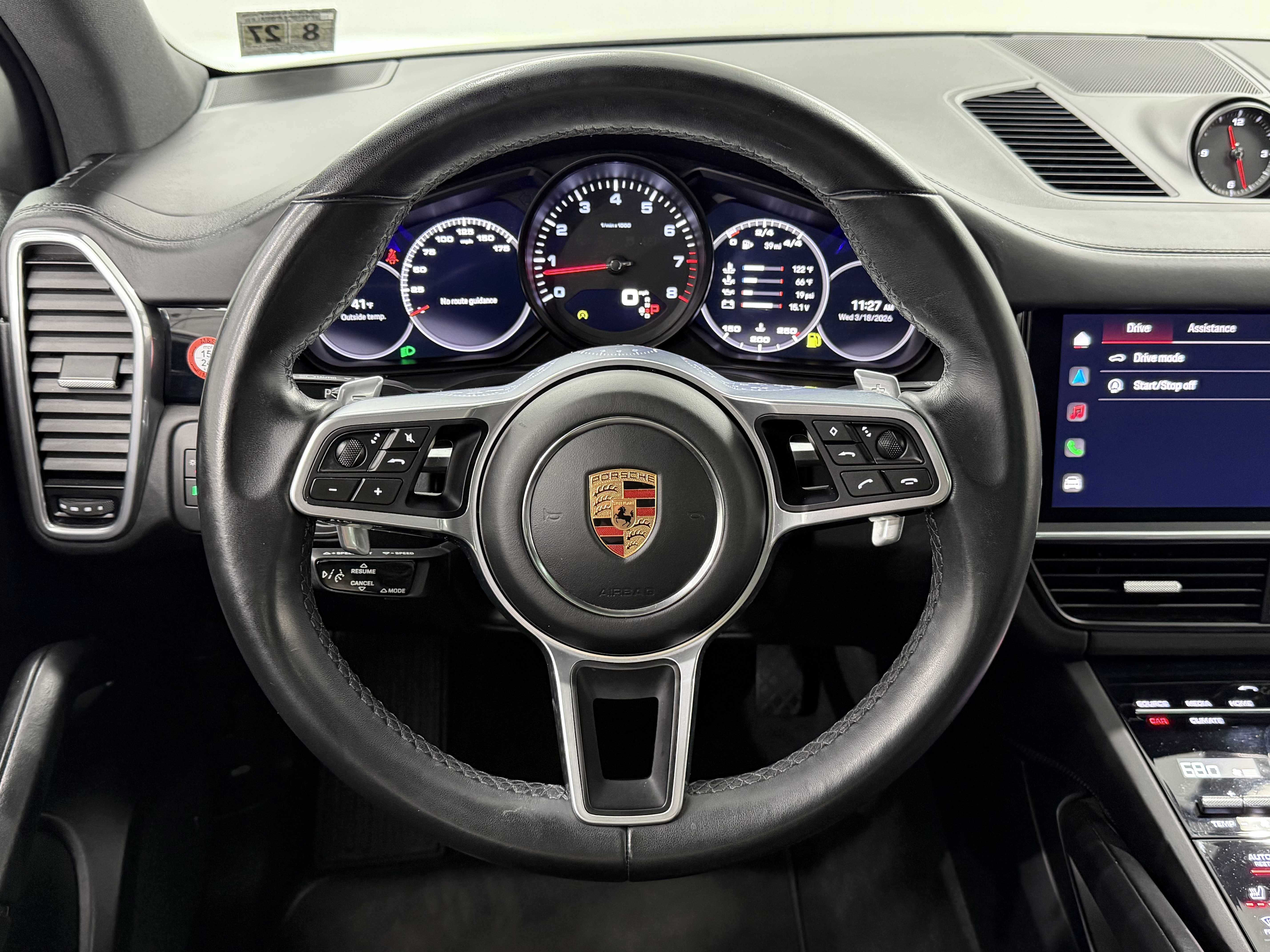 Certified 2022 Porsche Cayenne Platinum Edition image 48