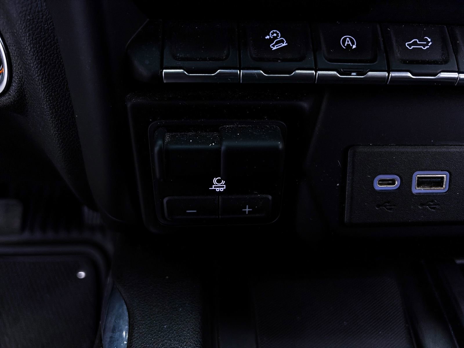 Used 2021 GMC Sierra 1500 AT4 w/ AT4 Preferred Package image 27