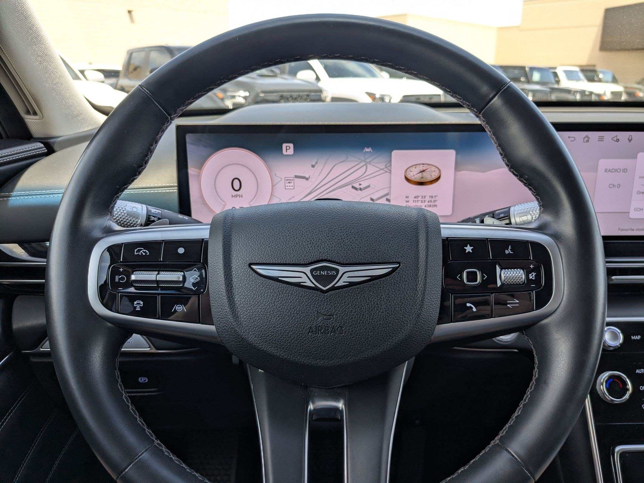 Used 2025 Genesis GV80 2.5T Standard AWD/4WD image 18