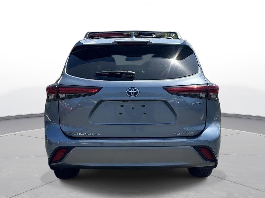 Used 2022 Toyota Highlander Platinum AWD/4WD image 7