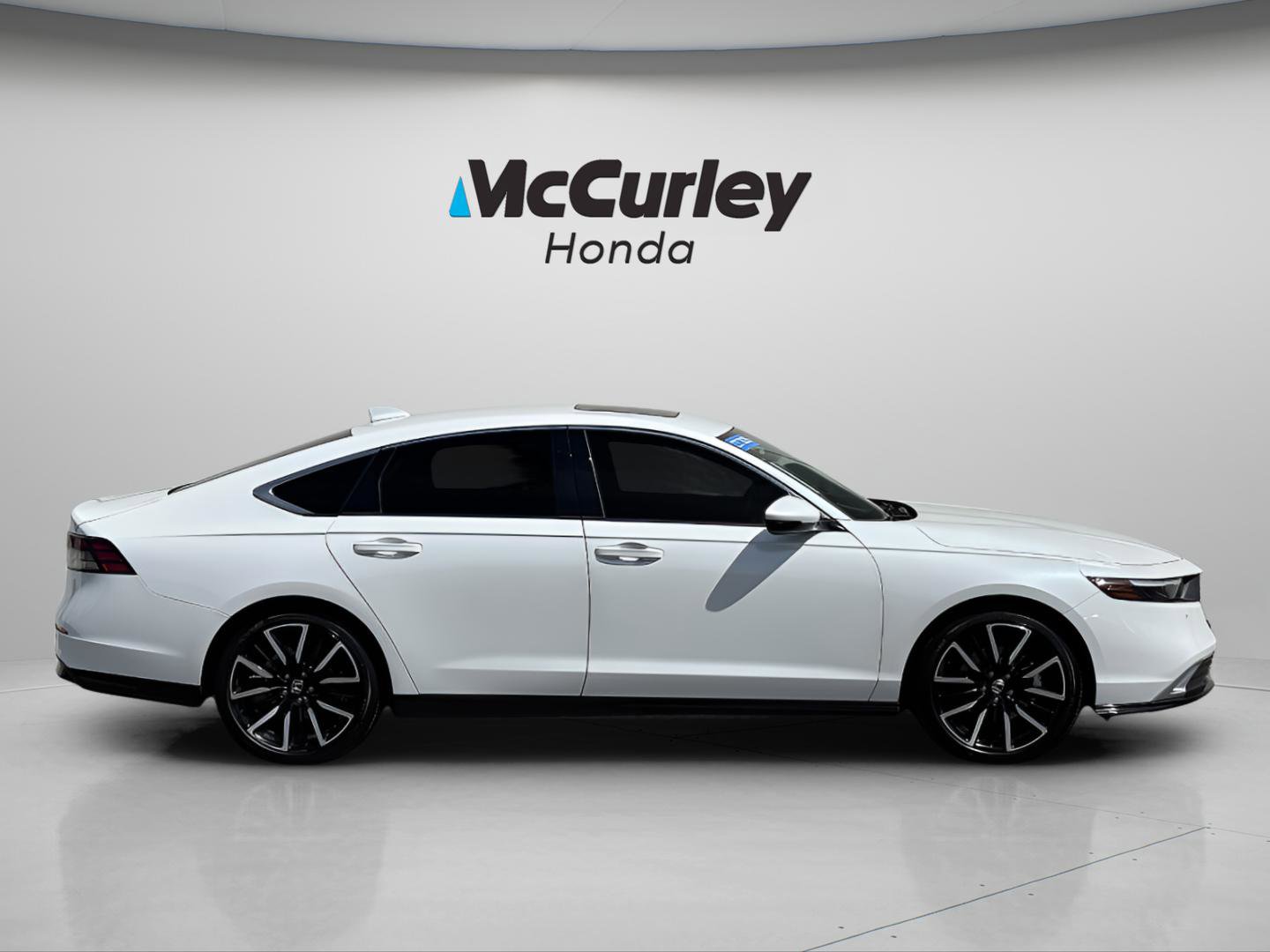 Certified 2025 Honda Accord Touring image 2