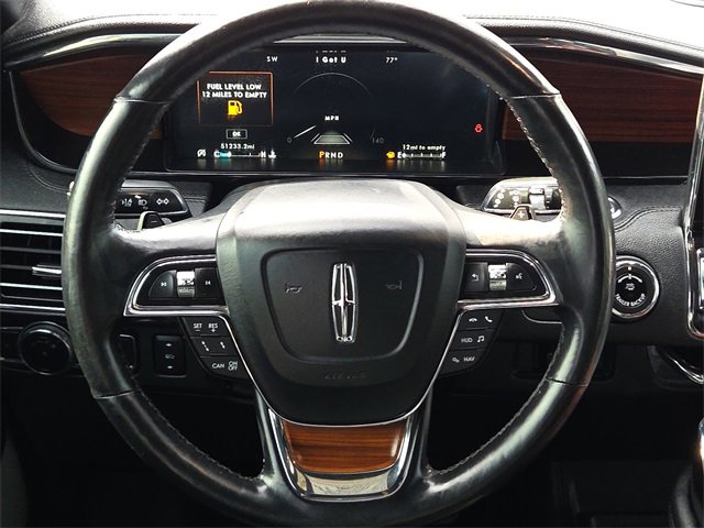 Used 2021 Lincoln Navigator Reserve image 13