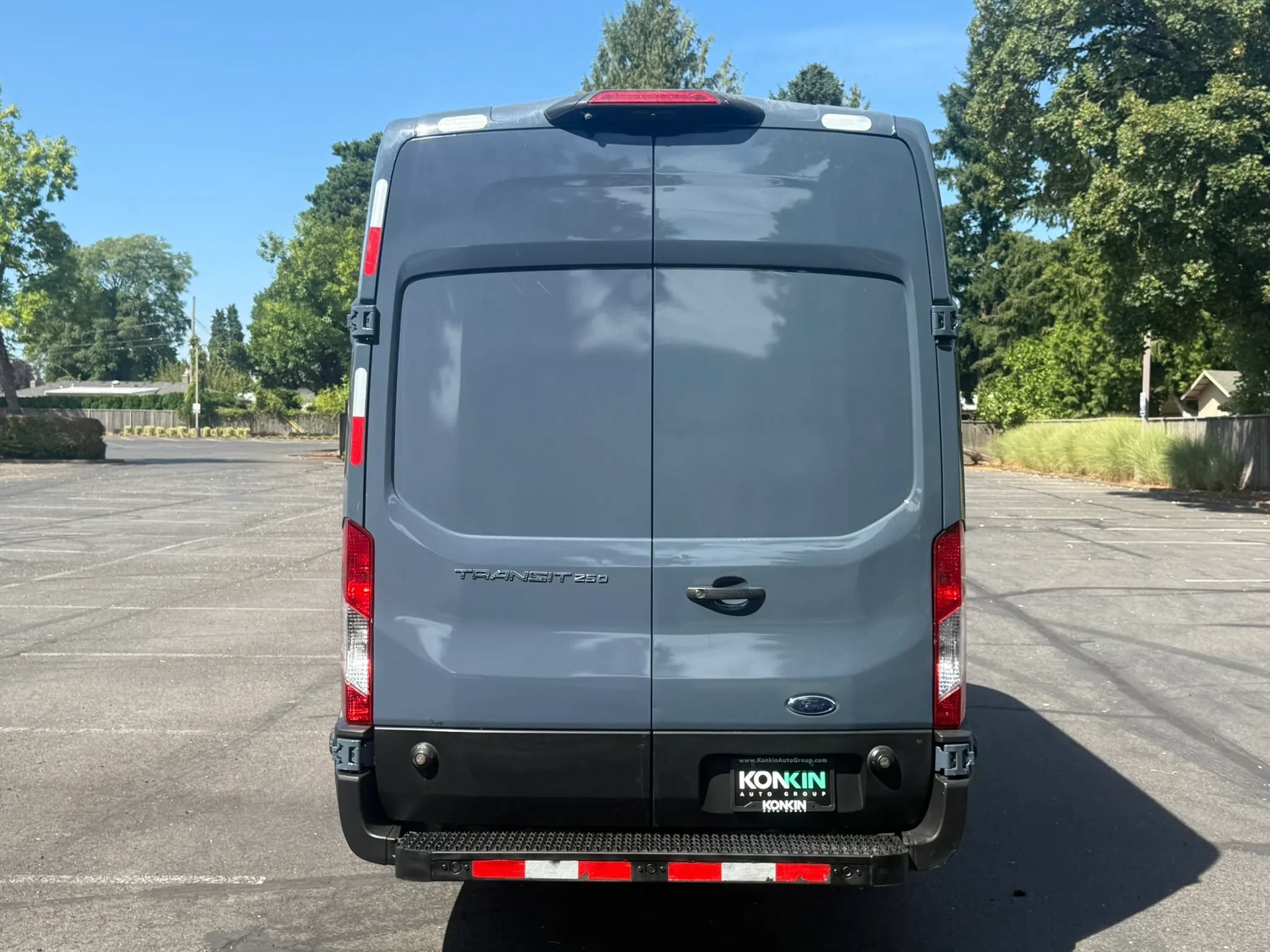 Used 2020 Ford Transit 250 148 High Roof Extended RWD image 4