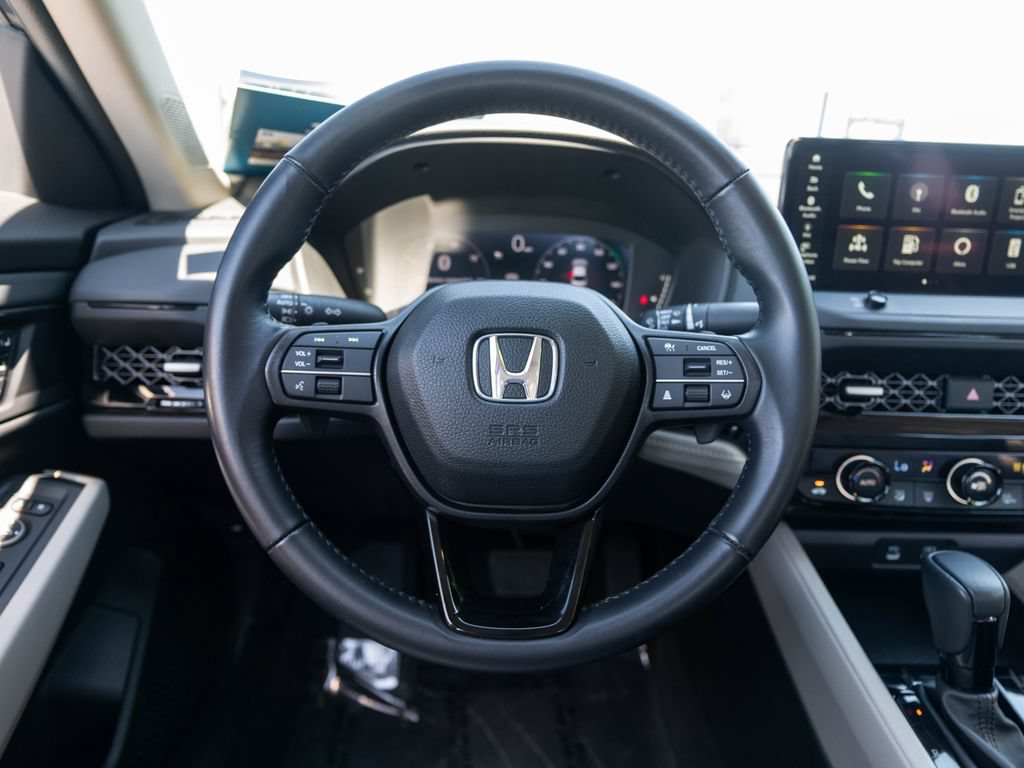 Used 2023 Honda Accord EX-L image 22