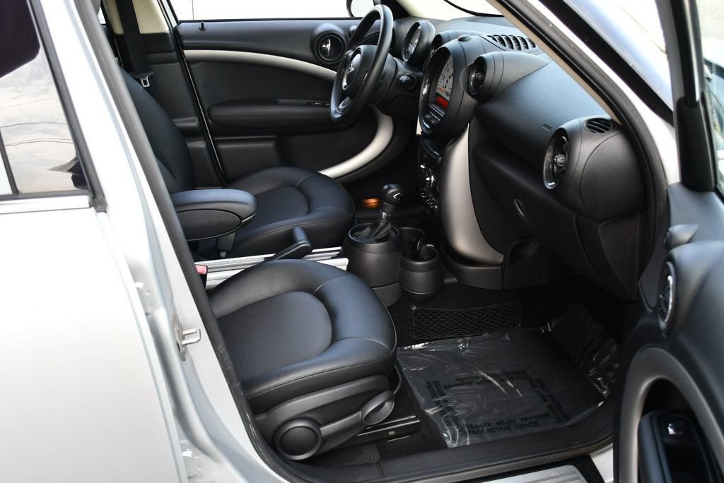 Used 2014 MINI Cooper Countryman FWD image 18