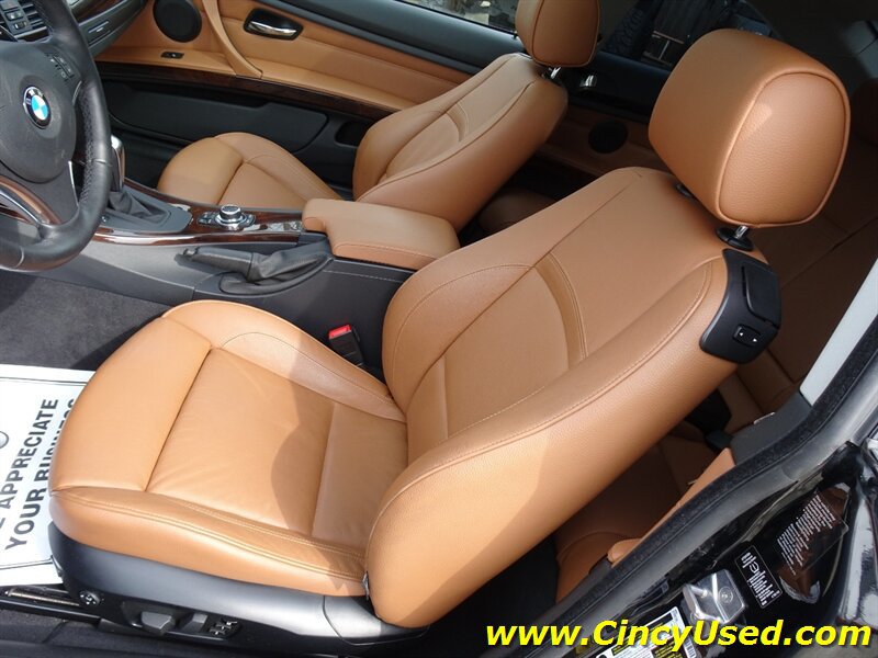 Used 2011 BMW 335i xDrive Coupe AWD/4WD image 12
