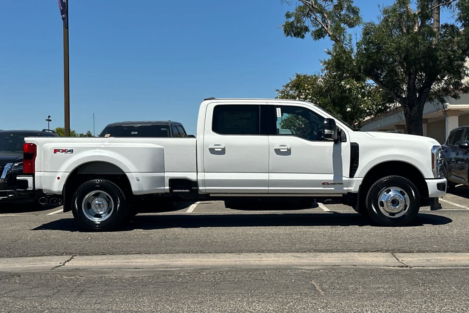 New 2026 Ford F350 Platinum AWD/4WD image 8