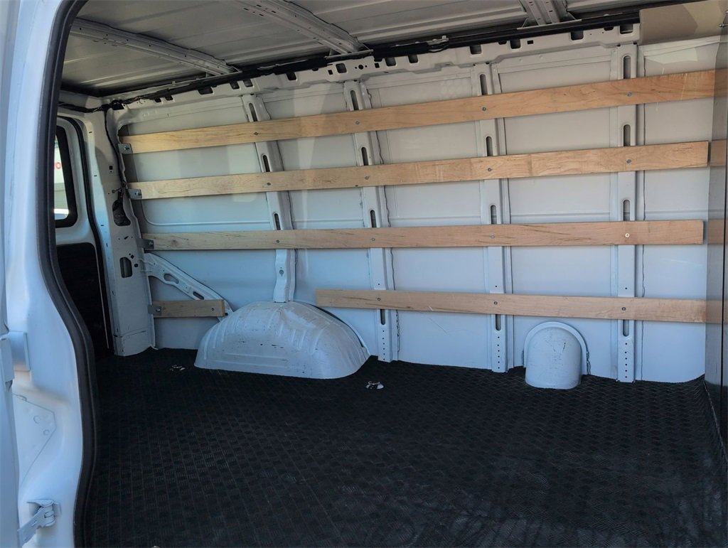 Used 2024 Chevrolet Express 2500 Work Van w/ Driver Convenience Package image 19