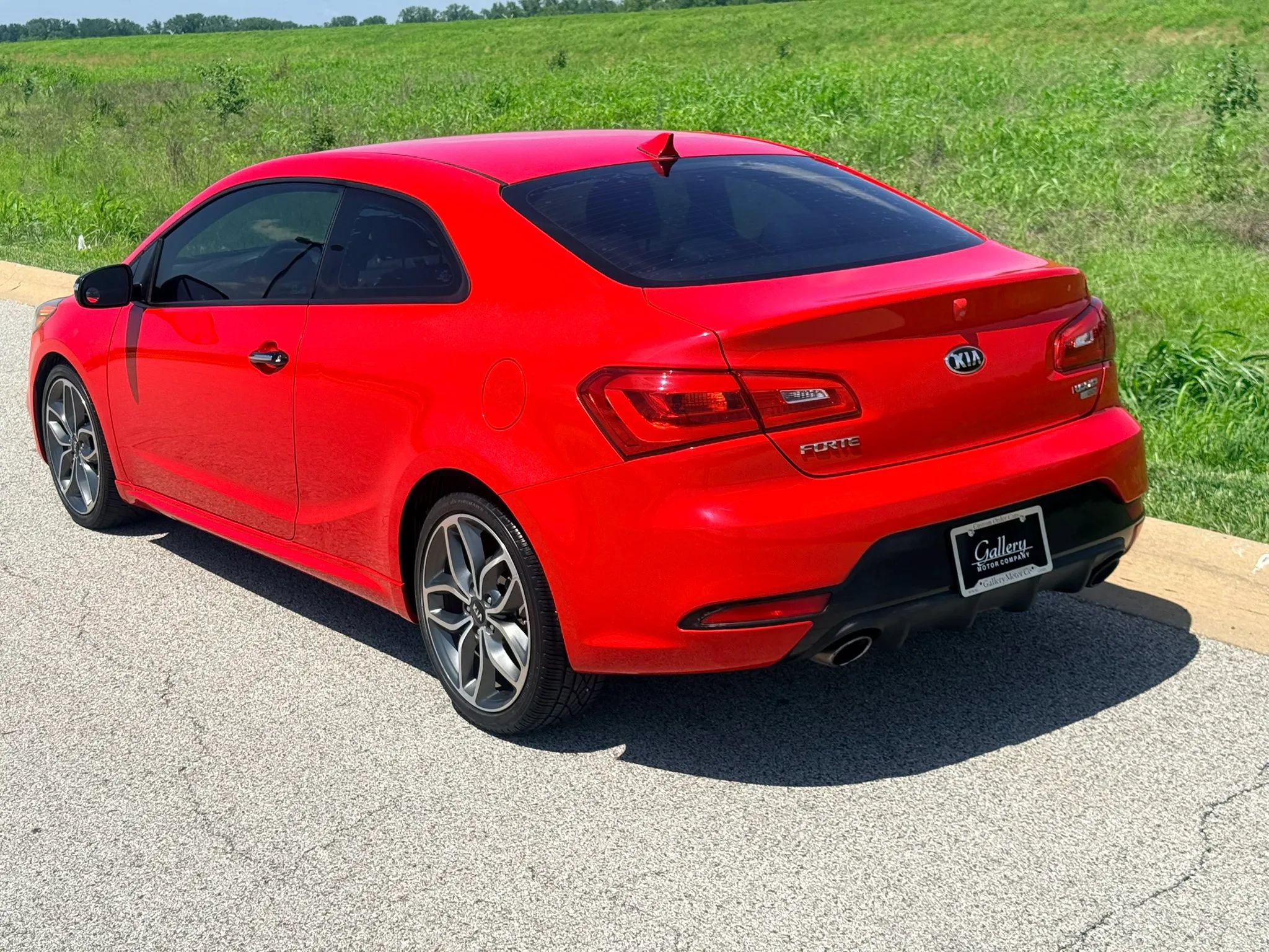 Used 2015 Kia Forte Koup SX FWD image 14