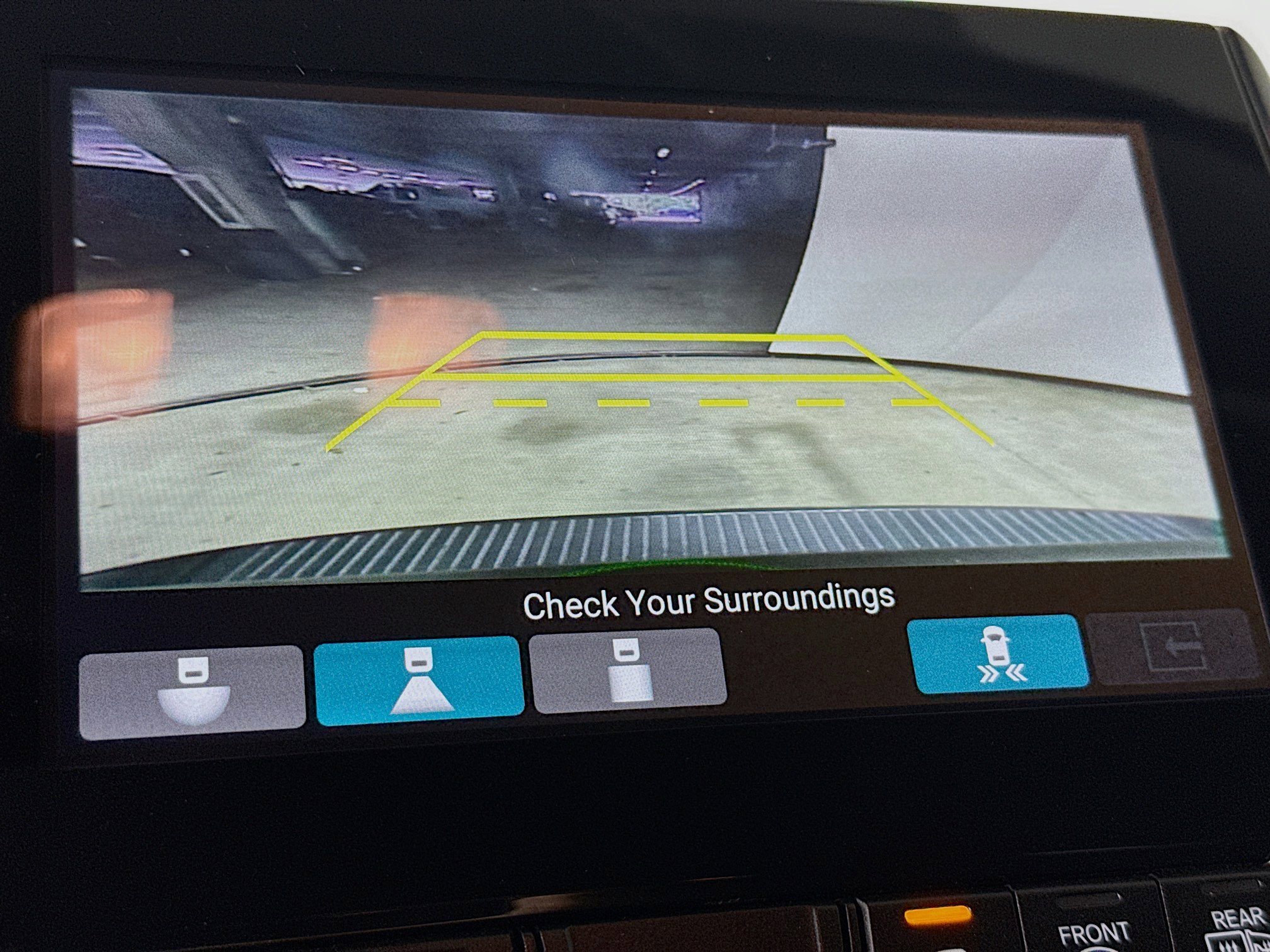 Used 2023 Honda Odyssey Touring image 16