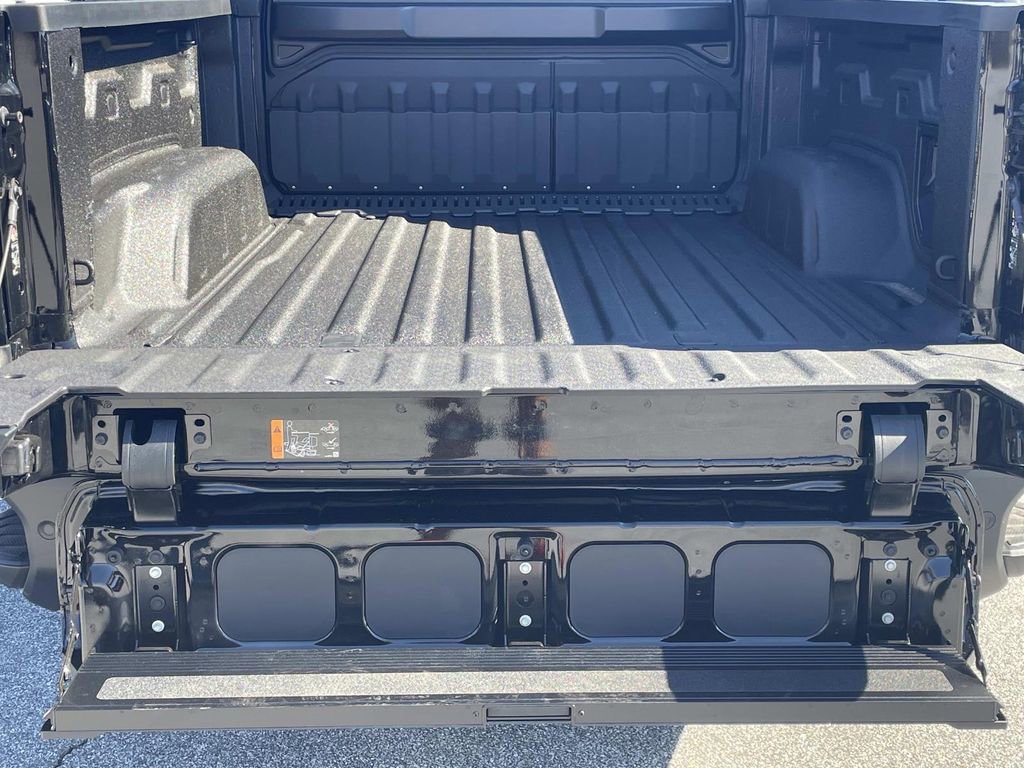 New 2026 Chevrolet Silverado EV Trail Boss image 12