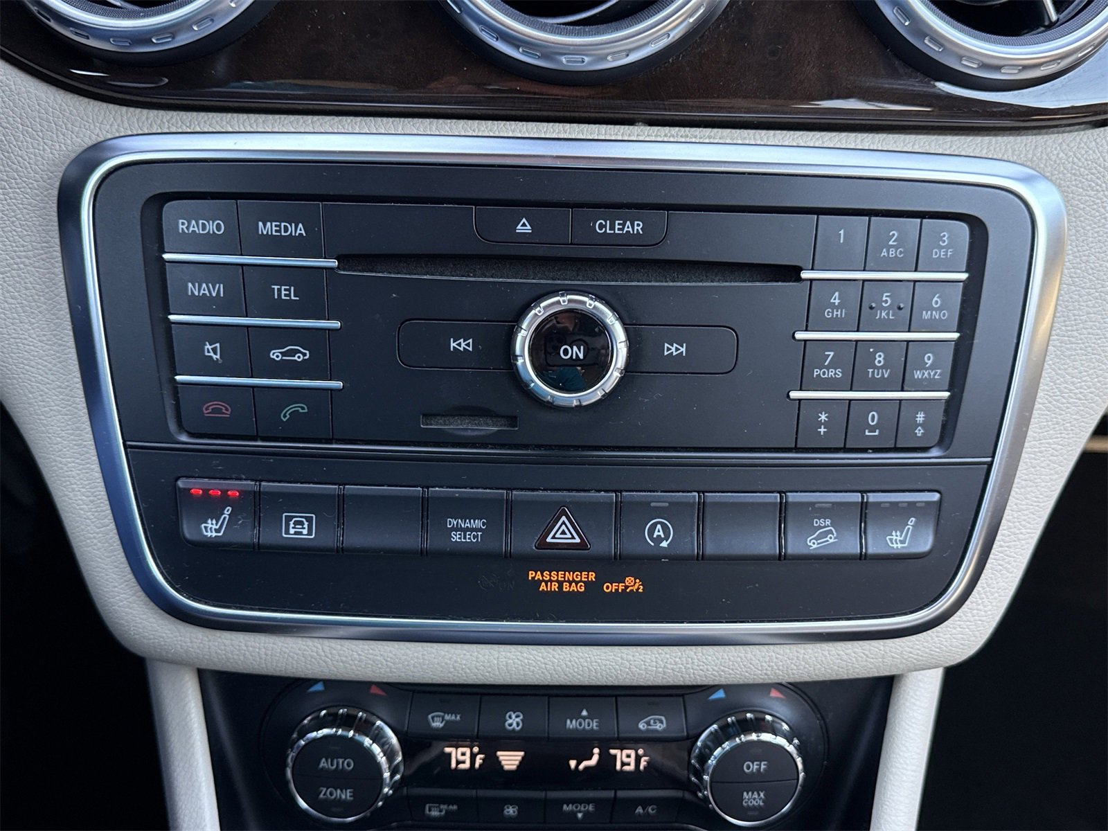 Used 2016 Mercedes-Benz GLA 250 4MATIC image 29