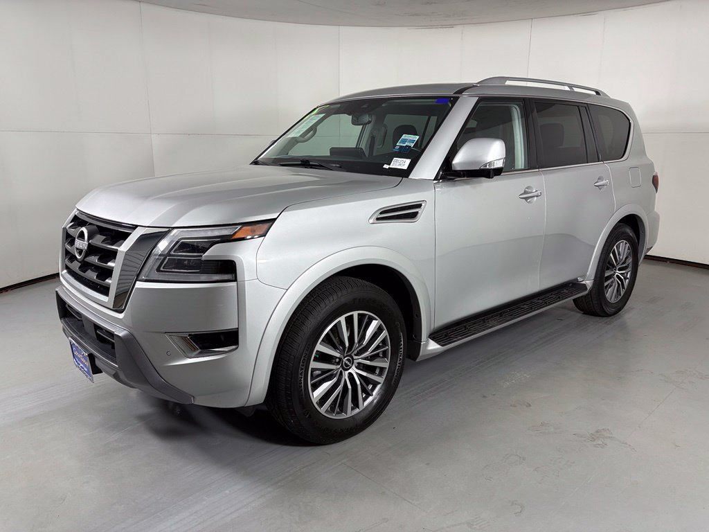 Used 2024 Nissan Armada SL w/ Captain's Chairs Package RWD image 3
