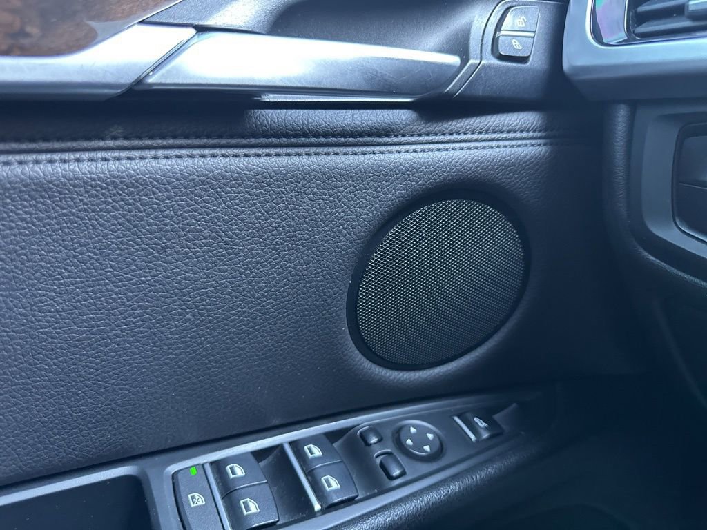 Used 2015 BMW X5 xDrive50i image 19