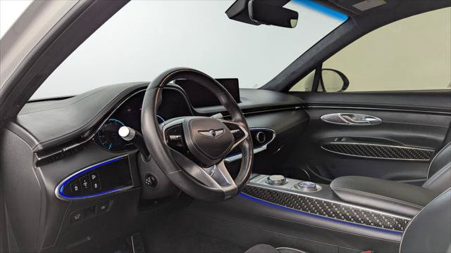 Used 2022 Genesis GV70 3.5T Sport w/ Sport Prestige Package AWD/4WD image 24