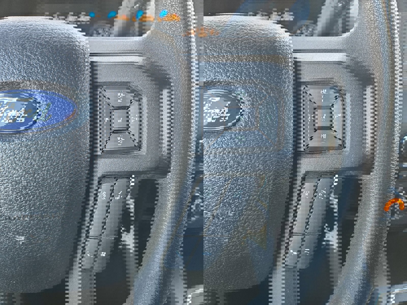 Used 2017 Ford F150 XLT w/ Trailer Tow Package image 15