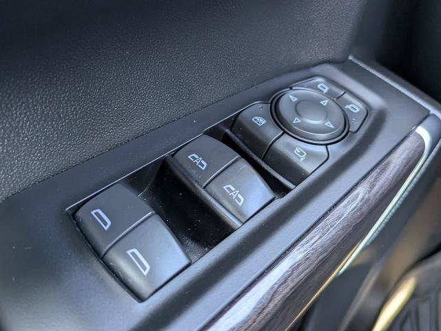 Certified 2022 Chevrolet Silverado 1500 LTZ AWD/4WD image 23