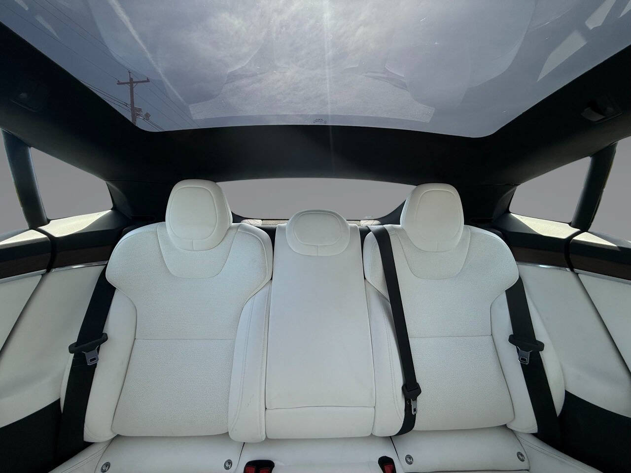 Used 2022 Tesla Model S AWD/4WD image 36