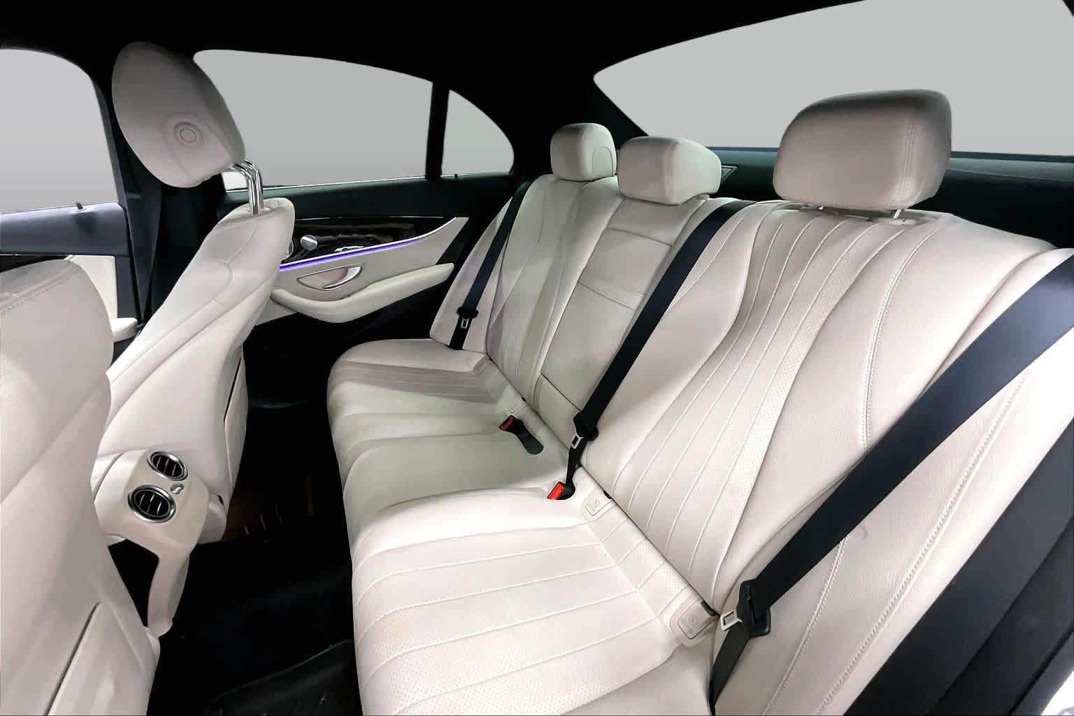 Used 2020 Mercedes-Benz E 350 Sedan image 19