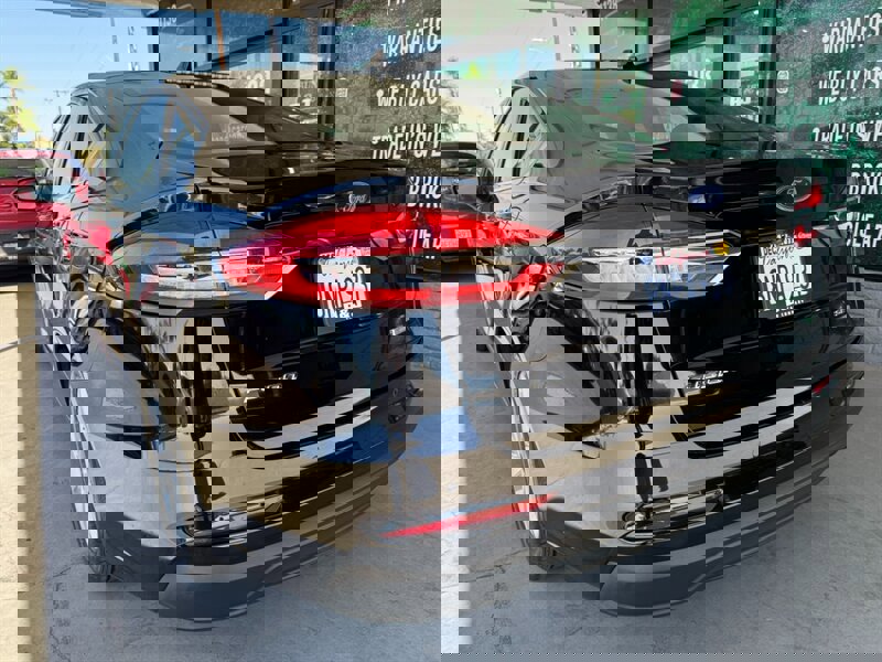 Used 2020 Ford Fusion SE image 7