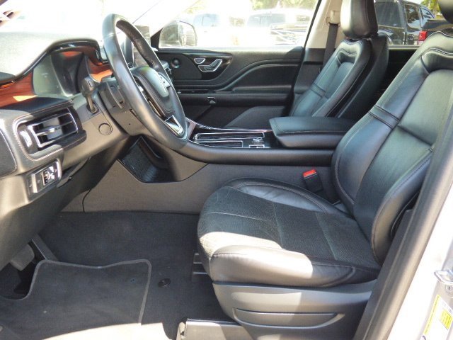 Used 2022 Lincoln Aviator Reserve image 32