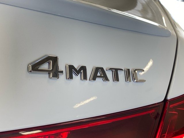Used 2025 Mercedes-Benz C 300 4MATIC Sedan image 8