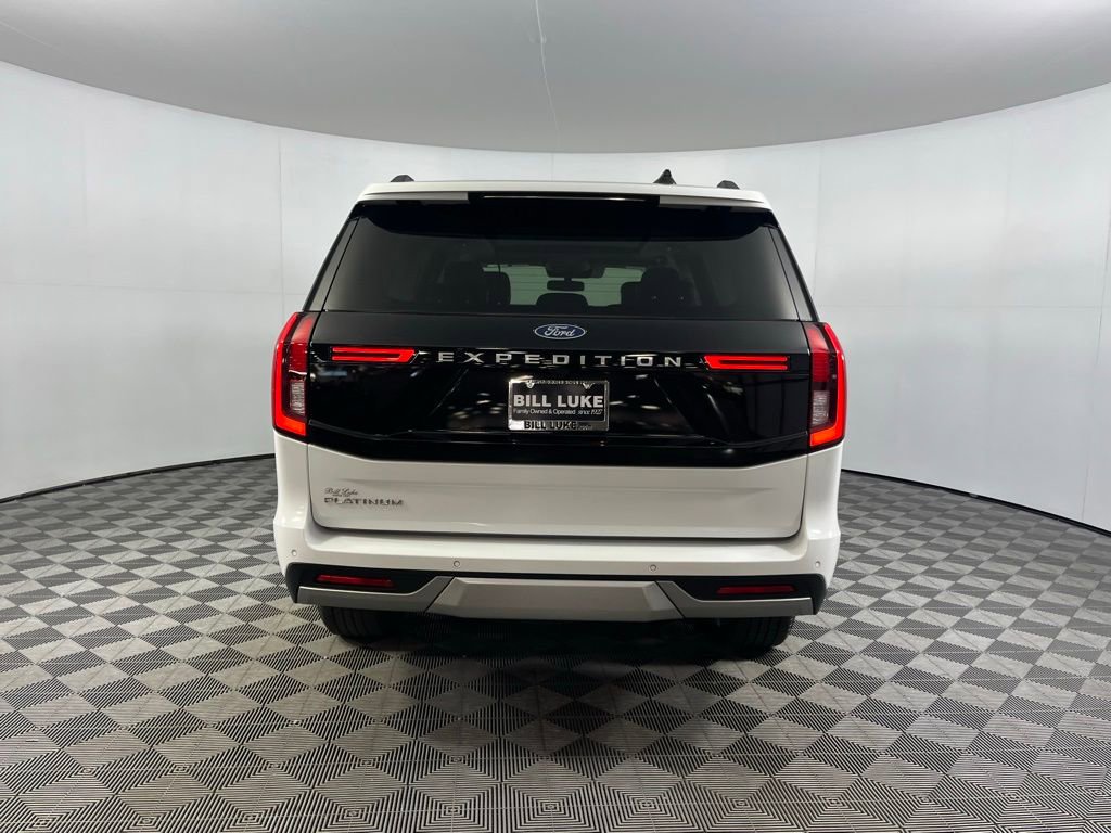 Used 2025 Ford Expedition Platinum image 7