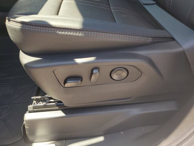 New 2026 Chevrolet Silverado 2500 High Country w/ High Country Premium Package AWD/4WD image 18