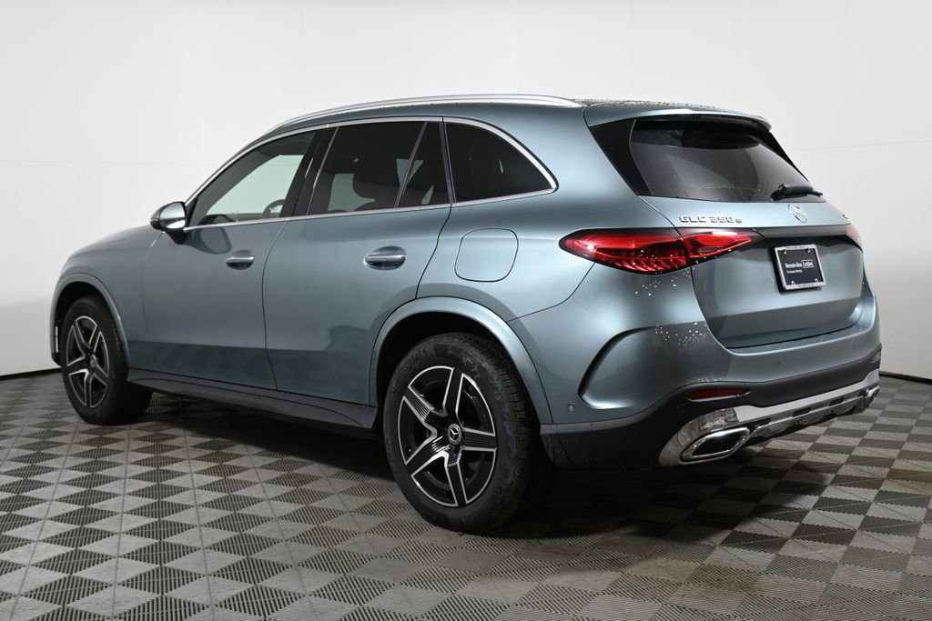 Certified 2026 Mercedes-Benz GLC 350e 4MATIC image 5